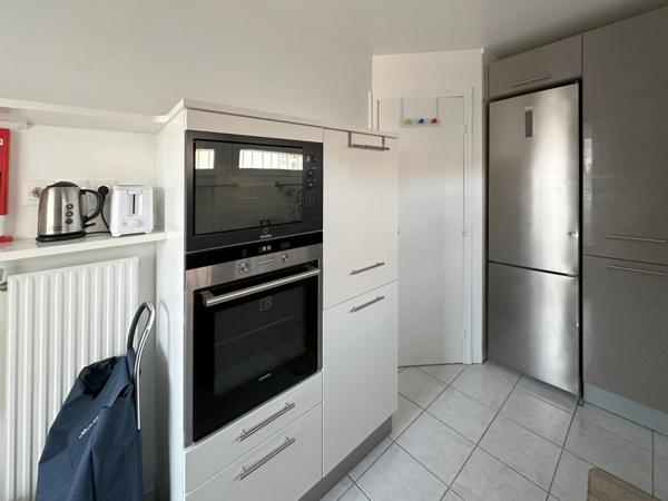 Nanterre (92000) Chambres à louer dans un duplex meublé et équipé pour 900 €/mois charges compris