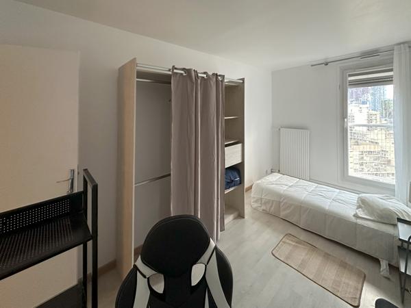 Nanterre (92000) Chambres à louer dans un duplex meublé et équipé pour 900 €/mois charges compris