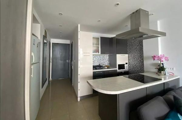 STUDIO 30 M² - JUANS LES PINS - DISPONIBLE JUSQU'A MAI 2026