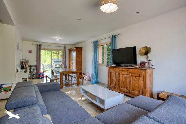 Maison à vendre |  Terrasson-Lavilledieu |  6 pièces | 130 m²