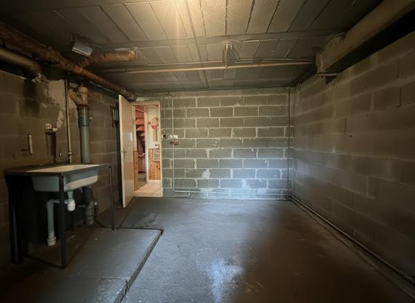 À vendre - Maison mitoyenne 2 côtés, 5 pièces située à Joué-lès-Tours (37300)