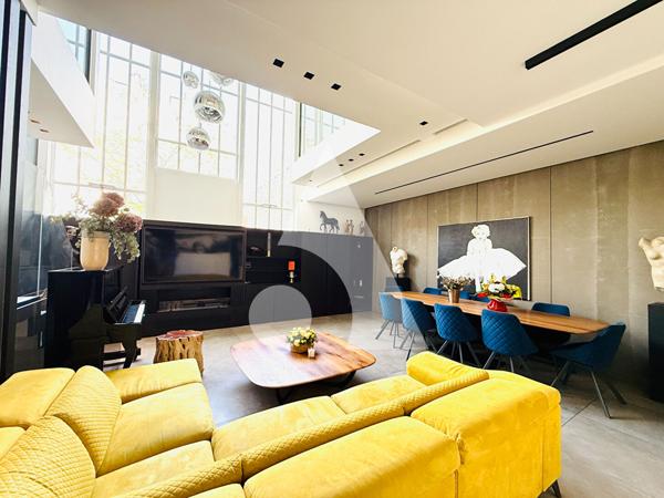 Loft 7 pièces 170 m2