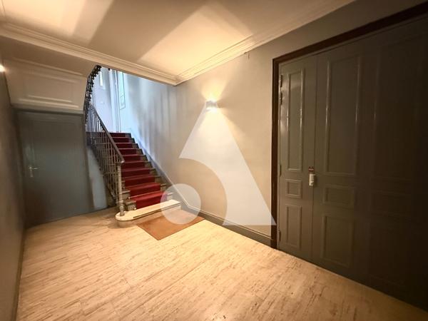 Loft 7 pièces 170 m2