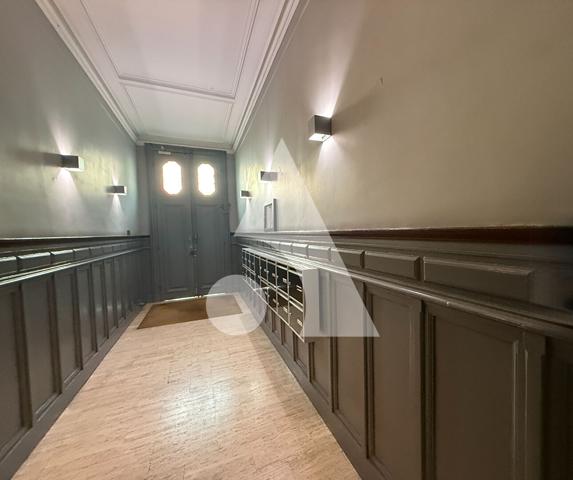 Loft 7 pièces 170 m2