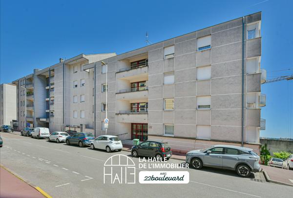 Appartement
         4 pièces
        - 70 m²