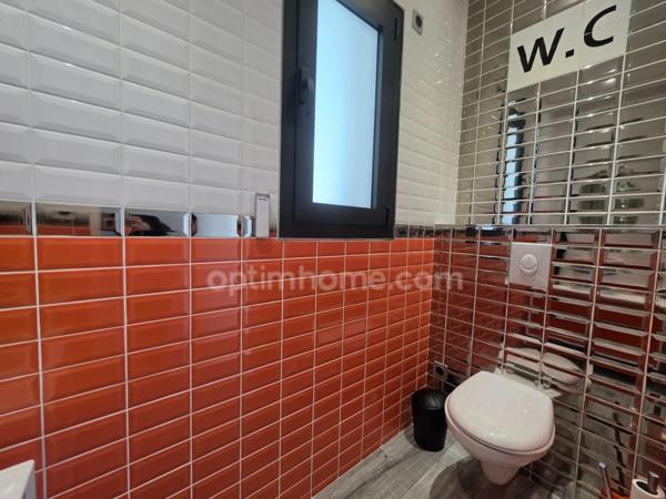 Maison contemporaine de plain-pied à vendre de 5 pièces à LEOGNAN (33)