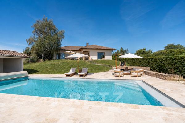 Très belle maison familiale avec piscine et tennis
