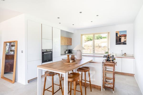 Très belle maison familiale avec piscine et tennis