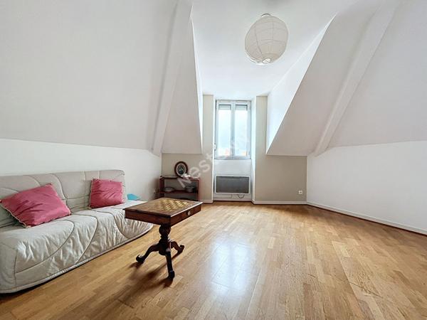 Nantes Monselet T3 / 80m² au sol / DERNIER ETAGE / ASCENSEUR