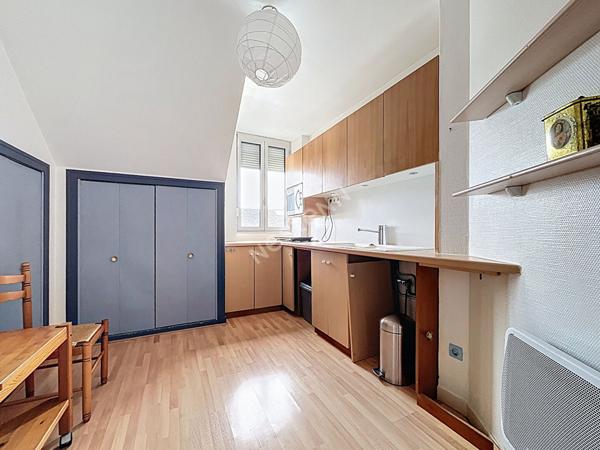 Nantes Monselet T3 / 80m² au sol / DERNIER ETAGE / ASCENSEUR