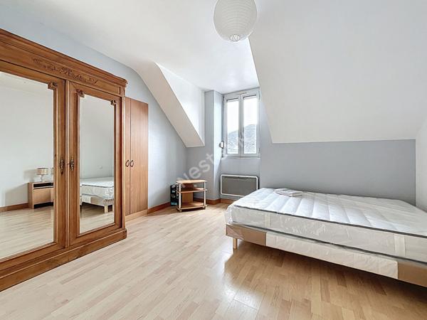 Nantes Monselet T3 / 80m² au sol / DERNIER ETAGE / ASCENSEUR