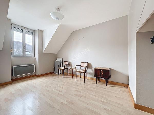 Nantes Monselet T3 / 80m² au sol / DERNIER ETAGE / ASCENSEUR