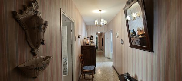 Grand appartement 95m² T4 avec balcon, cave et garage Decazeville