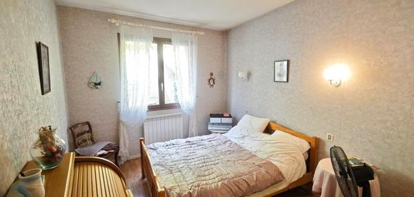 Grand appartement 95m² T4 avec balcon, cave et garage Decazeville