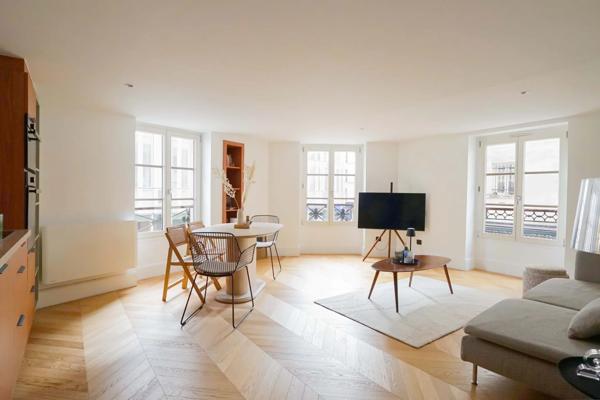 Appartement Paris 7 e - SÈVRES / VANEAU