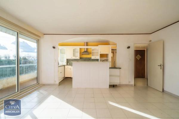 Appartement à vendre 4 pièces 80m² Lapalud (84840)