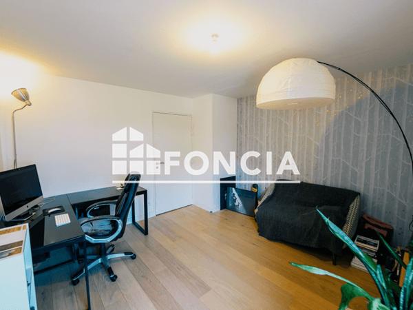 Location Appartement 3 pièces 86.62 m² - 4 ALLEE AMEDEE OZENFANT Vannes 56000