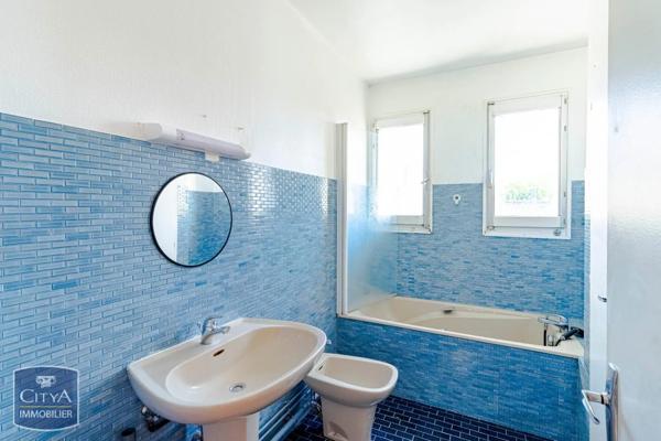 Appartement à vendre 5 pièces 106.24m² Brive-la-Gaillarde (19100)