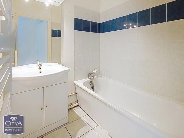 Appartement à vendre 2 pièces 47.61m² Villebarou (41000)