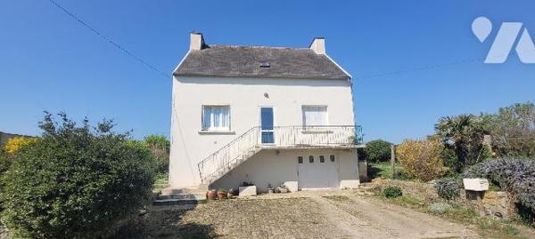 SAINT NIC - En campagne - Proche de Pentrez - Maison traditionnelle bien tenue et élevée sur so...