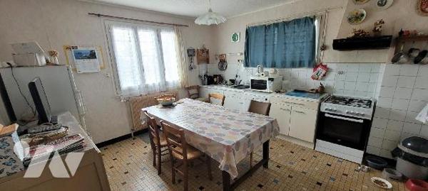 SAINT NIC - En campagne - Proche de Pentrez - Maison traditionnelle bien tenue et élevée sur so...