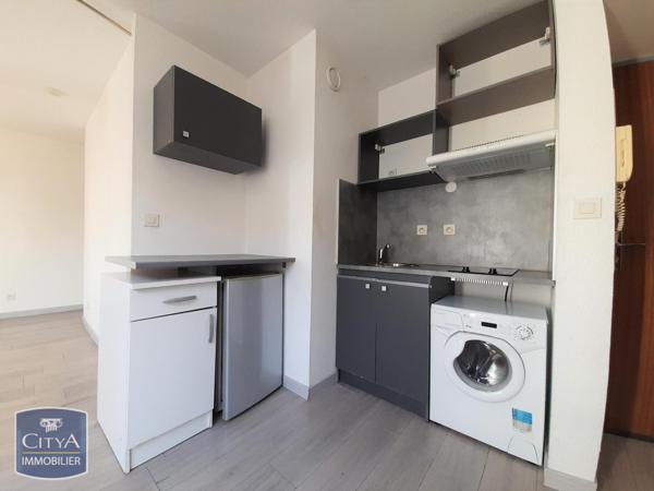 Appartement à louer 1 pièce 22.48m²