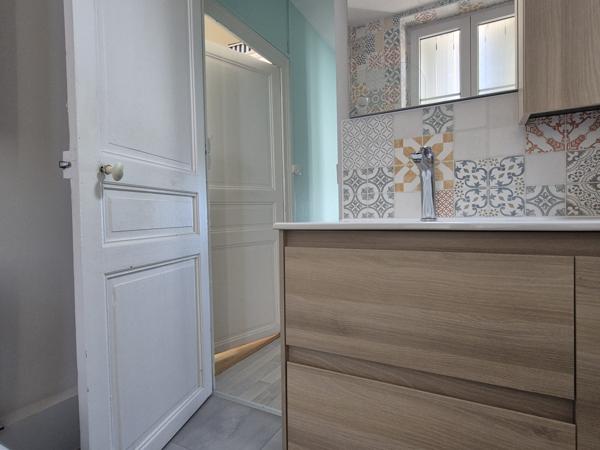 Maison - 8 pièces - 200 m²