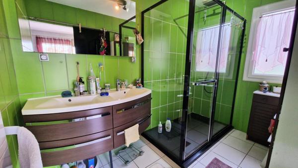 Belle demeure de 149 m² avec piscine et nombreuses dépendances !