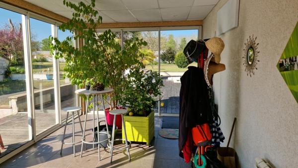 Belle demeure de 149 m² avec piscine et nombreuses dépendances !