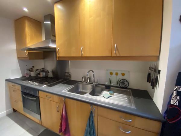 Maison de caractère, T6 , de 200 m2 sur un terrain paysager, à vendre au Manet