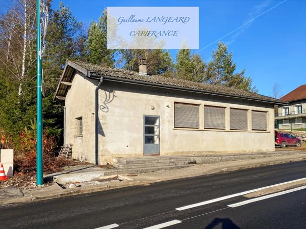 À VENDRE MARTIGNAT (01) - ATELIER DE 76M2 AVEC BUREAU - 708 M2 DE TERRAIN