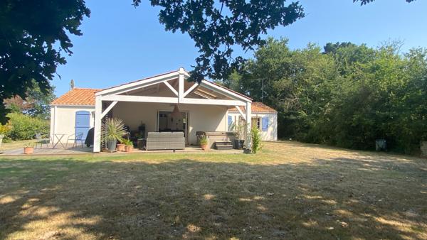 Coup de Coeur Garanti : Maison de Plain-Pied, 4 chambres au Fenouiller