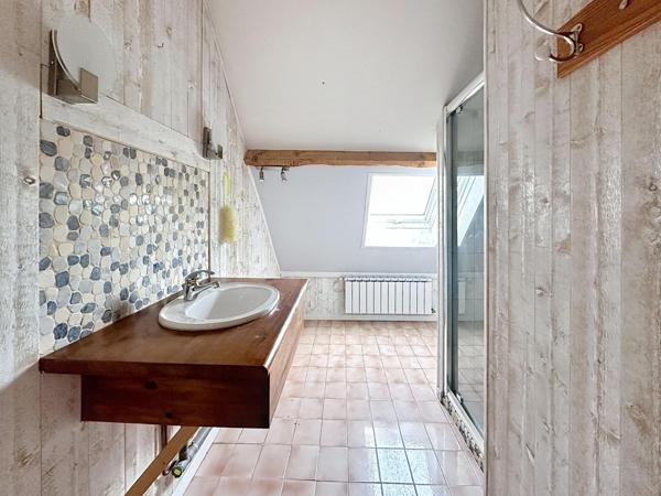 196 m², grand potentiel, sous-sol, secteur prisé