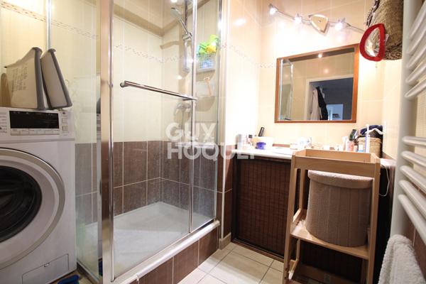 Appartement Brie Comte Robert 2 pièces 47 m2