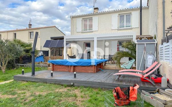 Maison à vendre    5 pièces •  Rochefort