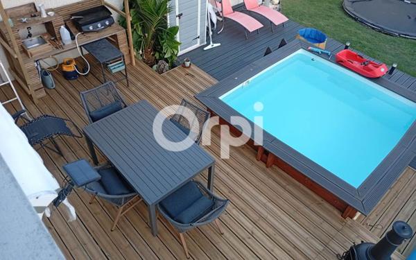 Maison à vendre    5 pièces •  Rochefort