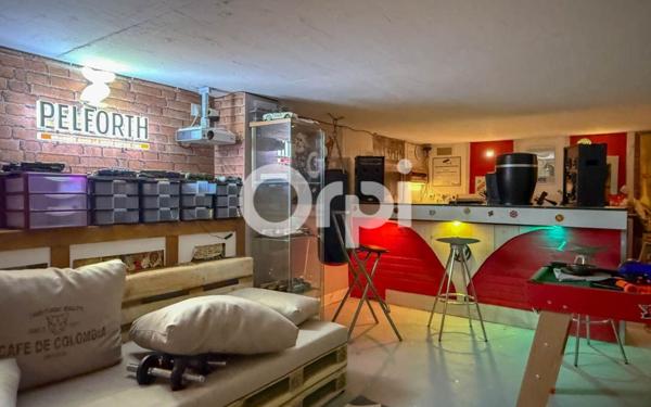 Maison à vendre    5 pièces •  Rochefort