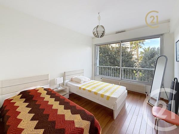 Appartement F3 à vendre  3 pièces - 72,49 m2 ANTIBES - 06