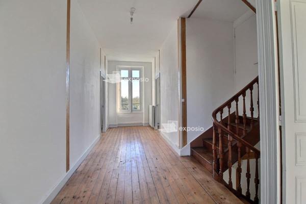 Maison / Maison Bourgeoise / Gîte Saint Maixent L Ecole 6 pièce(s) 183 m2
