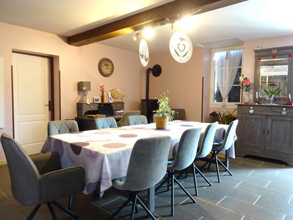 Landes 40250 Hauriet, maison 226 m² avec piscine
