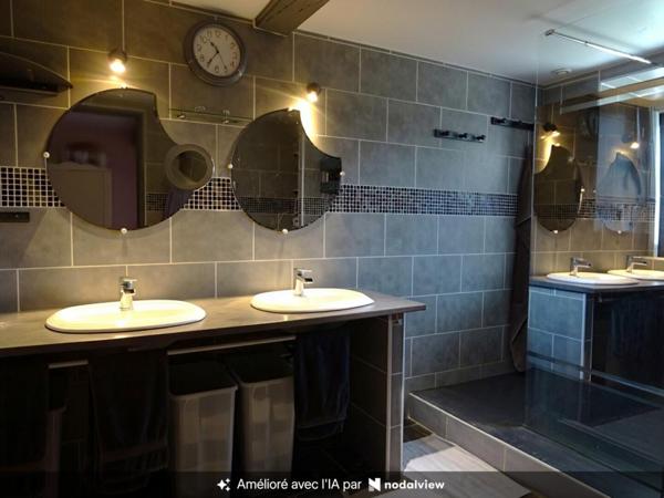 Landes 40250 Hauriet, maison 226 m² avec piscine