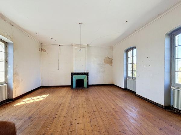 Ensemble immobilier de charme à 20 minutes au Nord de LA ROCHELLE