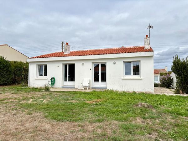 Maison 2 chambres et garage sur terrain clos sans vis-à-vis