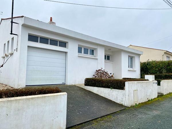 Maison 2 chambres et garage sur terrain clos sans vis-à-vis