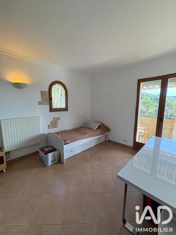 Maison à vendre 4 pièces 133 m² Castagniers