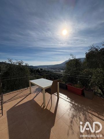Maison à vendre 4 pièces 133 m² Castagniers