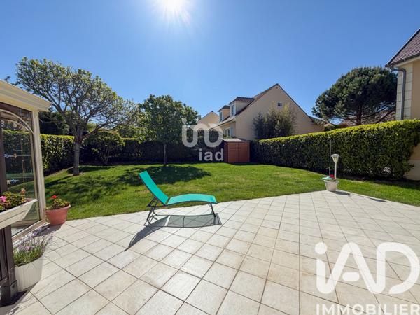 Maison à vendre 6 pièces 169 m² Saint-Nom-la-Bretèche