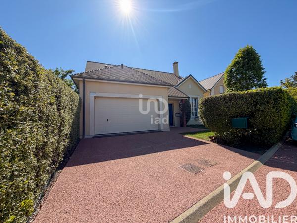 Maison à vendre 6 pièces 169 m² Saint-Nom-la-Bretèche