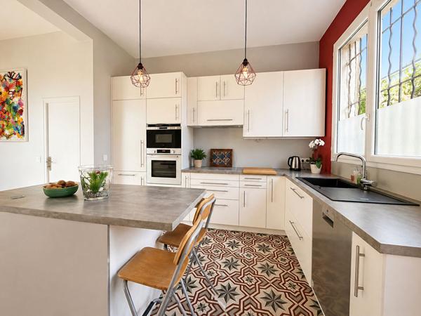 NANTERRE VIEUX-PONT - MAISON DE CHARME 124 M², JARDIN PLEIN SUD, POTENTIEL D'EXTENSION