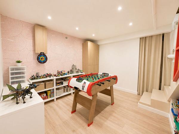 NANTERRE VIEUX-PONT - MAISON DE CHARME 124 M², JARDIN PLEIN SUD, POTENTIEL D'EXTENSION